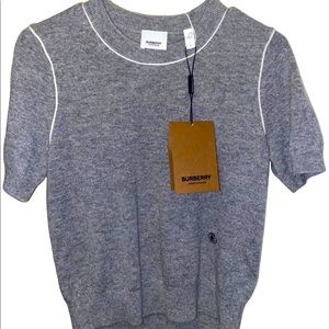 OTO 👀 ~ Burberry Knit Short sleeve